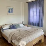 Rachel 17 Apartman